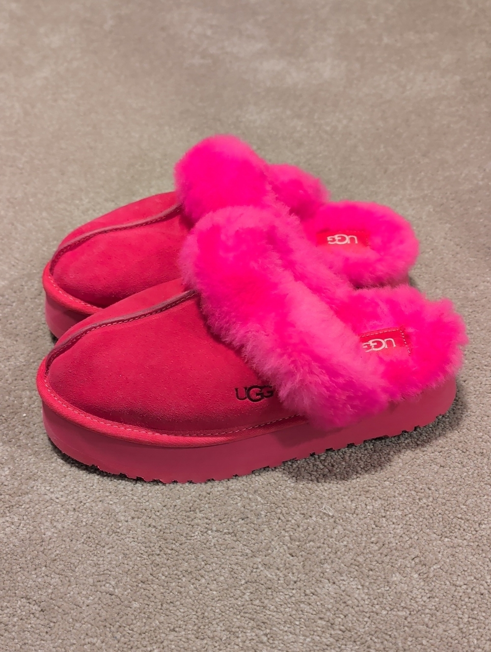 UGG Disquette Slipper - Pink Magenta - Size 7